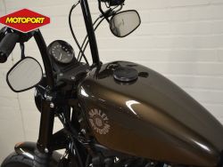 HARLEY-DAVIDSON - XL 883 IRON