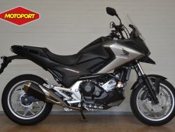 HONDA - NC 750 X ABS