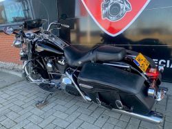 HARLEY-DAVIDSON - FLHRCI ROADKING ROAD KING