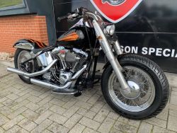HARLEY-DAVIDSON - FLST FLSTC Softail FATBOY