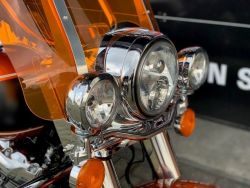 HARLEY-DAVIDSON - FLHR HIGHWAY KING ROADKING