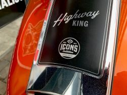 HARLEY-DAVIDSON - FLHR HIGHWAY KING ROADKING