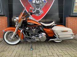 HARLEY-DAVIDSON - FLHR HIGHWAY KING ROADKING