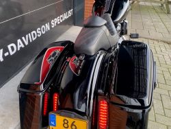 HARLEY-DAVIDSON - FLHX STREETGLIDE FLHXS ST UITV