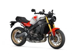 XSR900