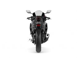 YAMAHA - R3