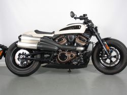 SPORTSTER S