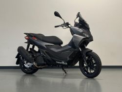 SR GT 200