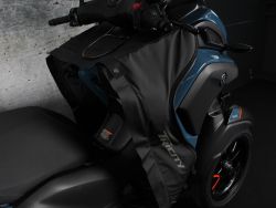 YAMAHA - TriCity 300