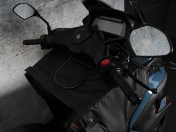 YAMAHA - TriCity 300