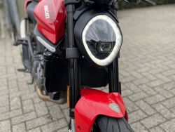 DUCATI - Monster Red