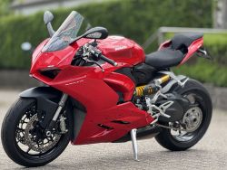 DUCATI - PANIGALE V2 RED