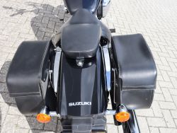 SUZUKI - M800