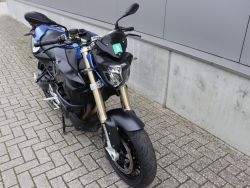 BMW - F800R