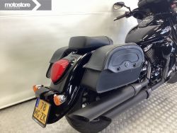 SUZUKI - C 800