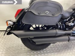 SUZUKI - C 800