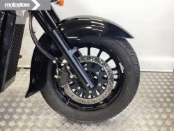 SUZUKI - C 800