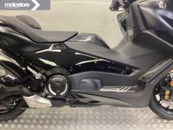 YAMAHA - T-MAX 560 DX TECH MAX