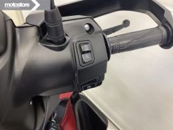 YAMAHA - RAYZR 125