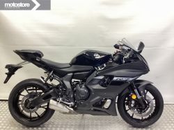 YZF-R7