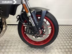 SUZUKI - GSX-8S