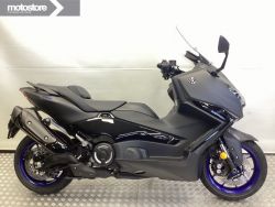 T-MAX 560 - YAMAHA
