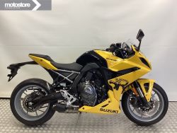 GSX-8R