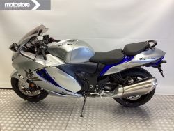 SUZUKI - GSX 1300 R Hayabusa