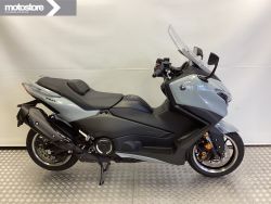 T-MAX 560 DX TECH MAX