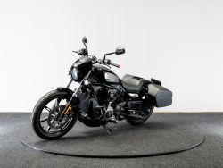 HARLEY-DAVIDSON - RH975 Vivid Black