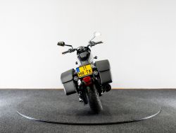 HARLEY-DAVIDSON - RH975 Vivid Black