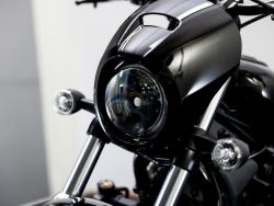 HARLEY-DAVIDSON - Nightster 975