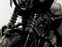 HARLEY-DAVIDSON - XL1200N Iron