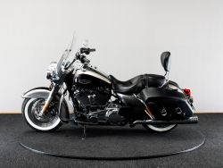 HARLEY-DAVIDSON - FLHRC Road King Classic
