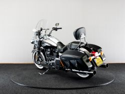HARLEY-DAVIDSON - FLHRC Road King Classic