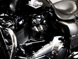 HARLEY-DAVIDSON - FLHRC Road King Classic