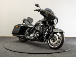 FLHXS Street Glide Special