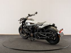 HARLEY-DAVIDSON - Sportster S