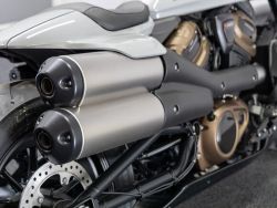 HARLEY-DAVIDSON - Sportster S