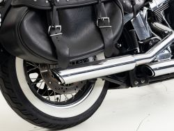 HARLEY-DAVIDSON - FLHC Heritage Classic