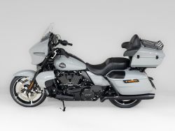 HARLEY-DAVIDSON - FLHXU Street Glide Ultra Black
