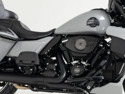 HARLEY-DAVIDSON - FLHXU Street Glide Ultra Black