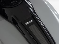 HARLEY-DAVIDSON - FLHX Street Glide Black trim -