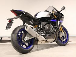YAMAHA - YZF R1M