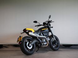 DUCATI - SCRAMBLER FULL THROTLLE