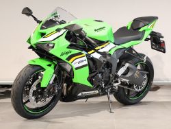 KAWASAKI - ZX-6 R