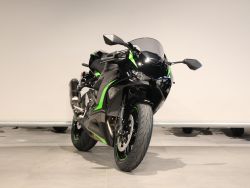 KAWASAKI - ZX-6 R