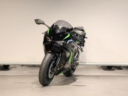 KAWASAKI - ZX-6 R