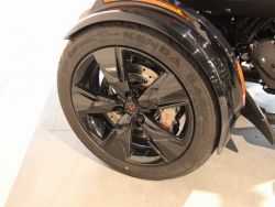 CAN-AM - SPYDER F3 LIMITED EXTRA VEEL V