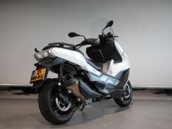 BMW - C 400 GT